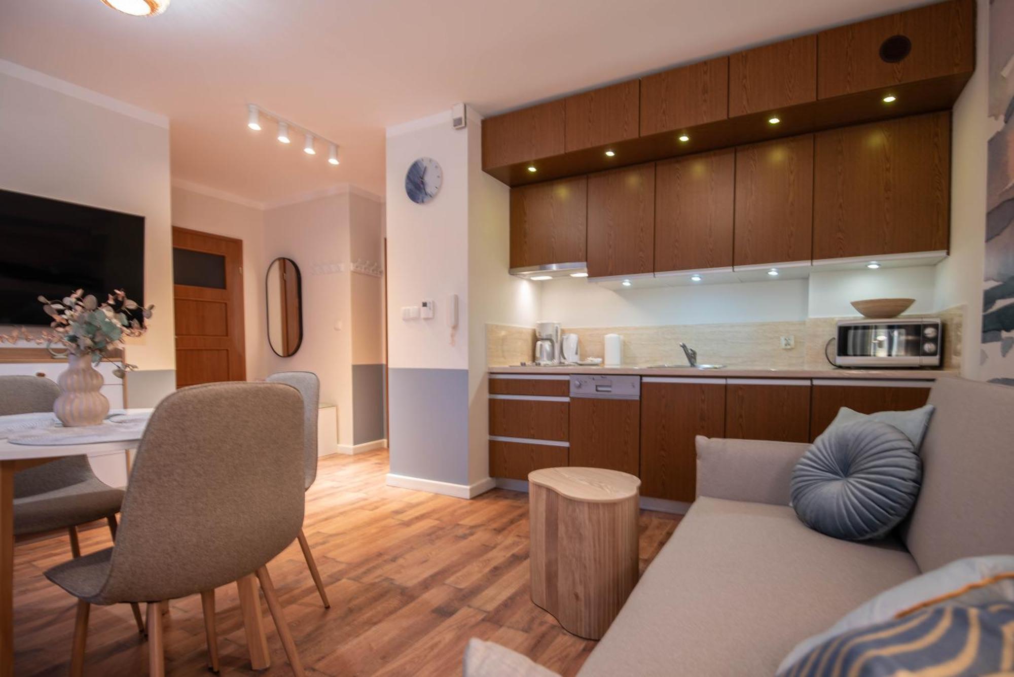 Apartamenty Mistral Z Parkingiem - Promenada & Morze - Apartamenty Na Wyspie Świnoujście Eksteriør bilde